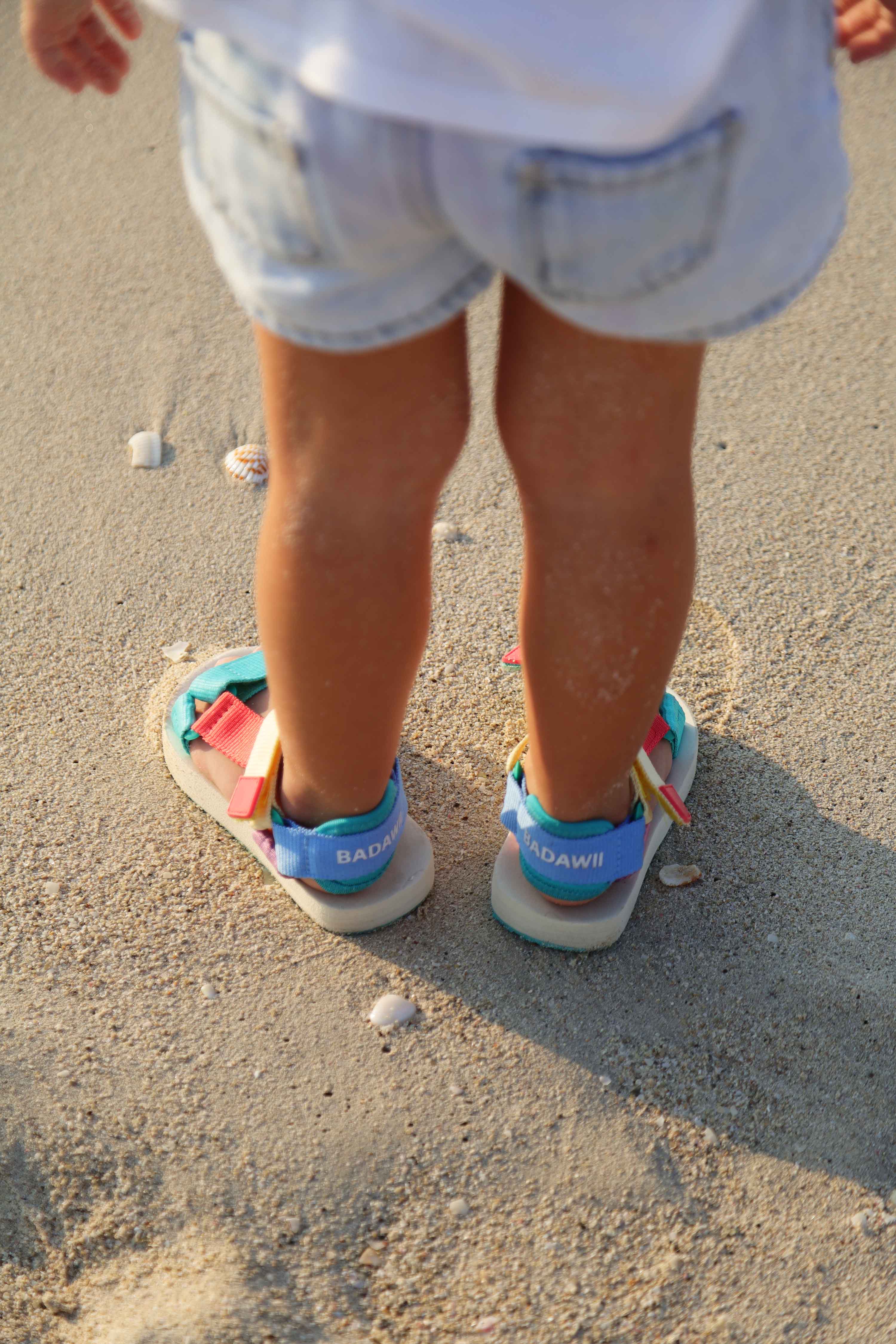 BEACH SANDALS - Multicolor
