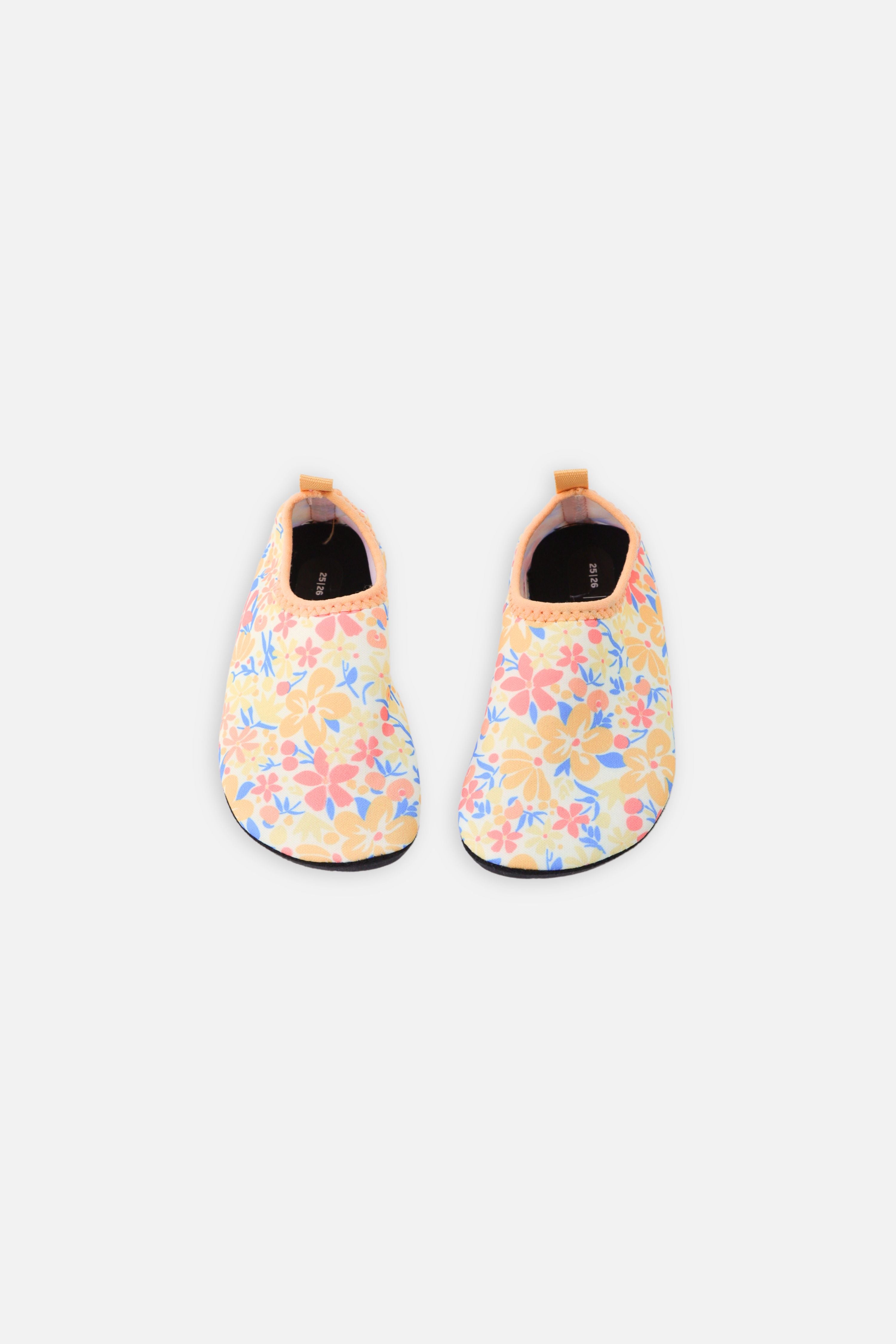 WATER SHOES - Summer Bloom