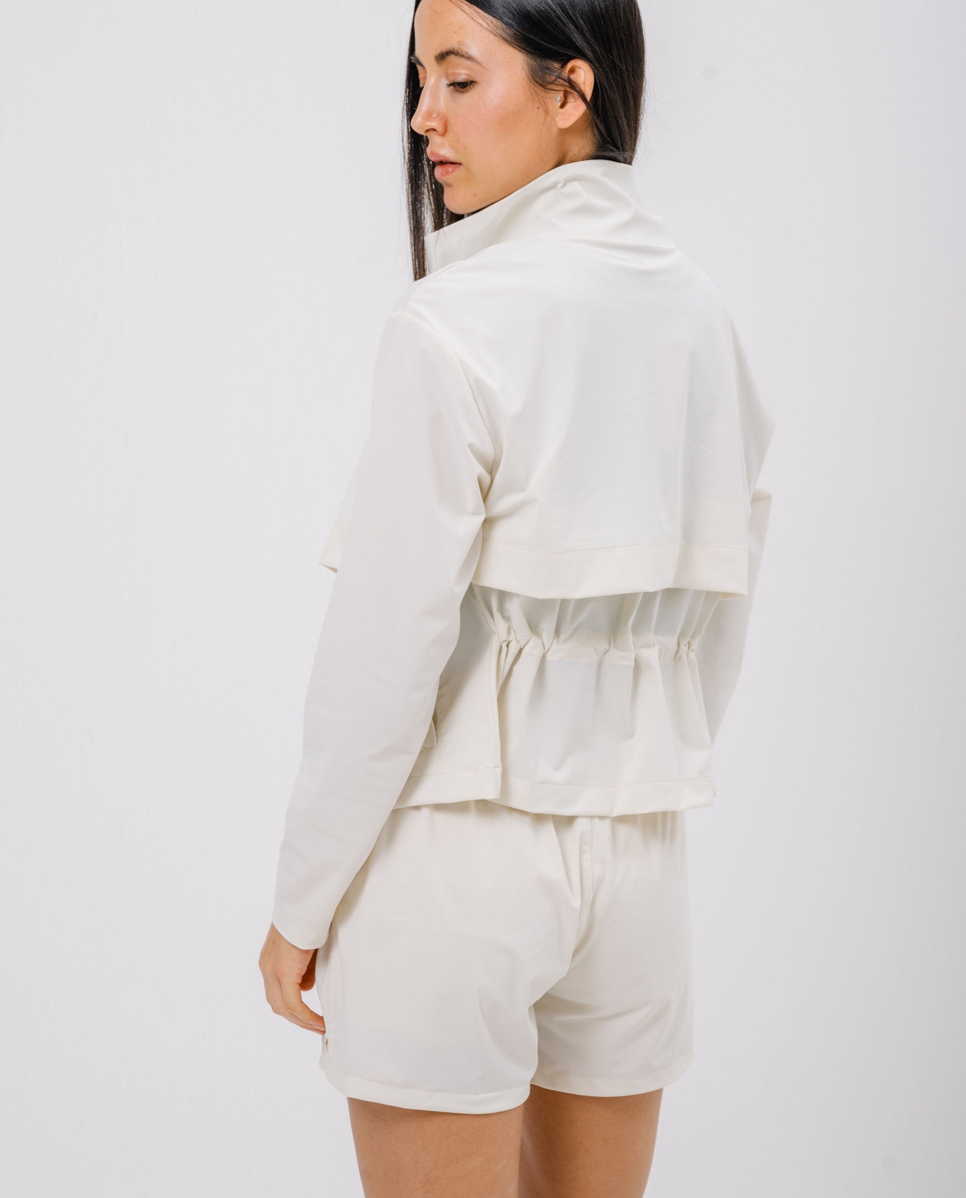 SHORTS ACTIVE+ MUJER - Arctic White