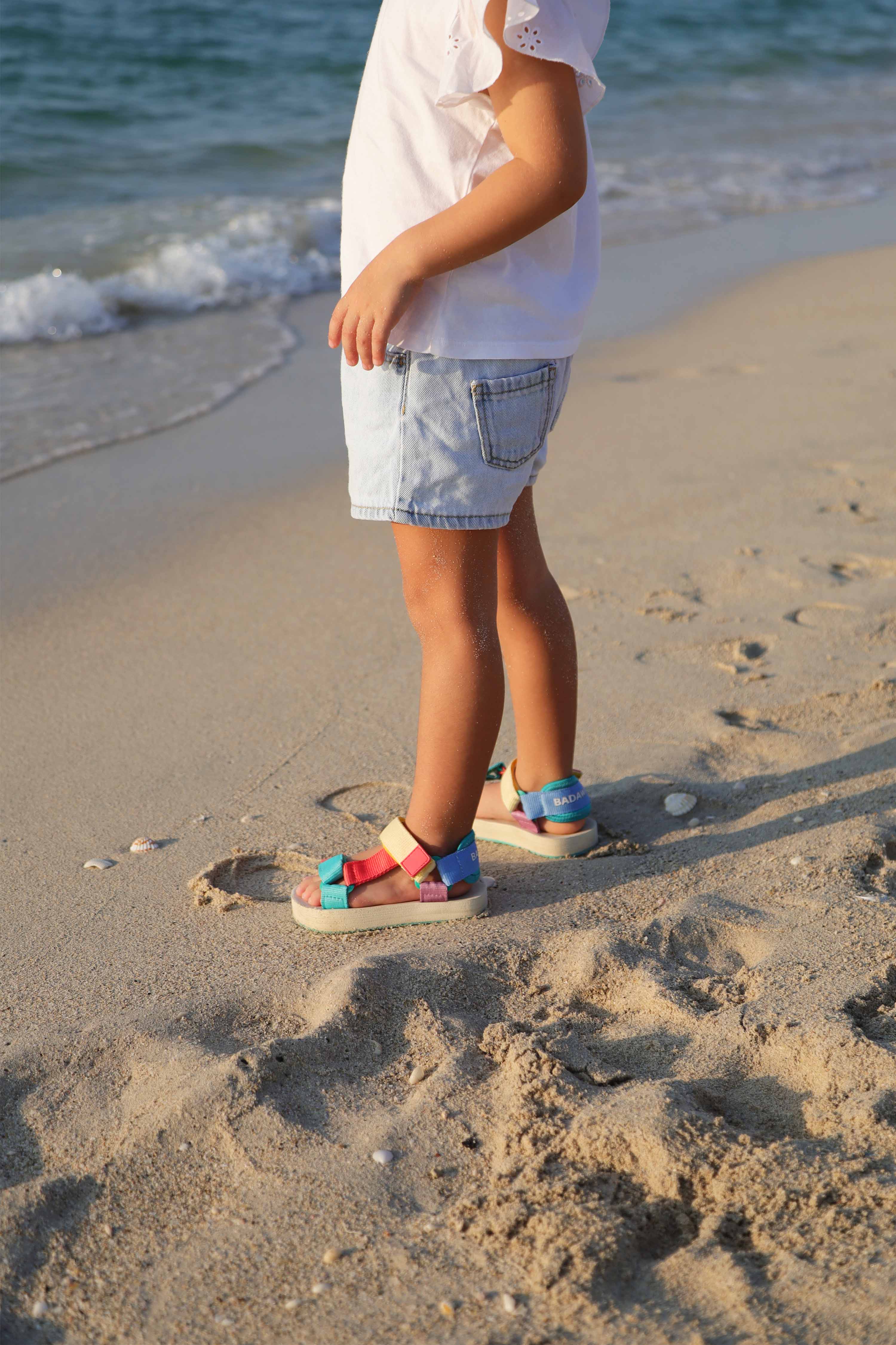 SANDALIAS DE PLAYA - Multicolor