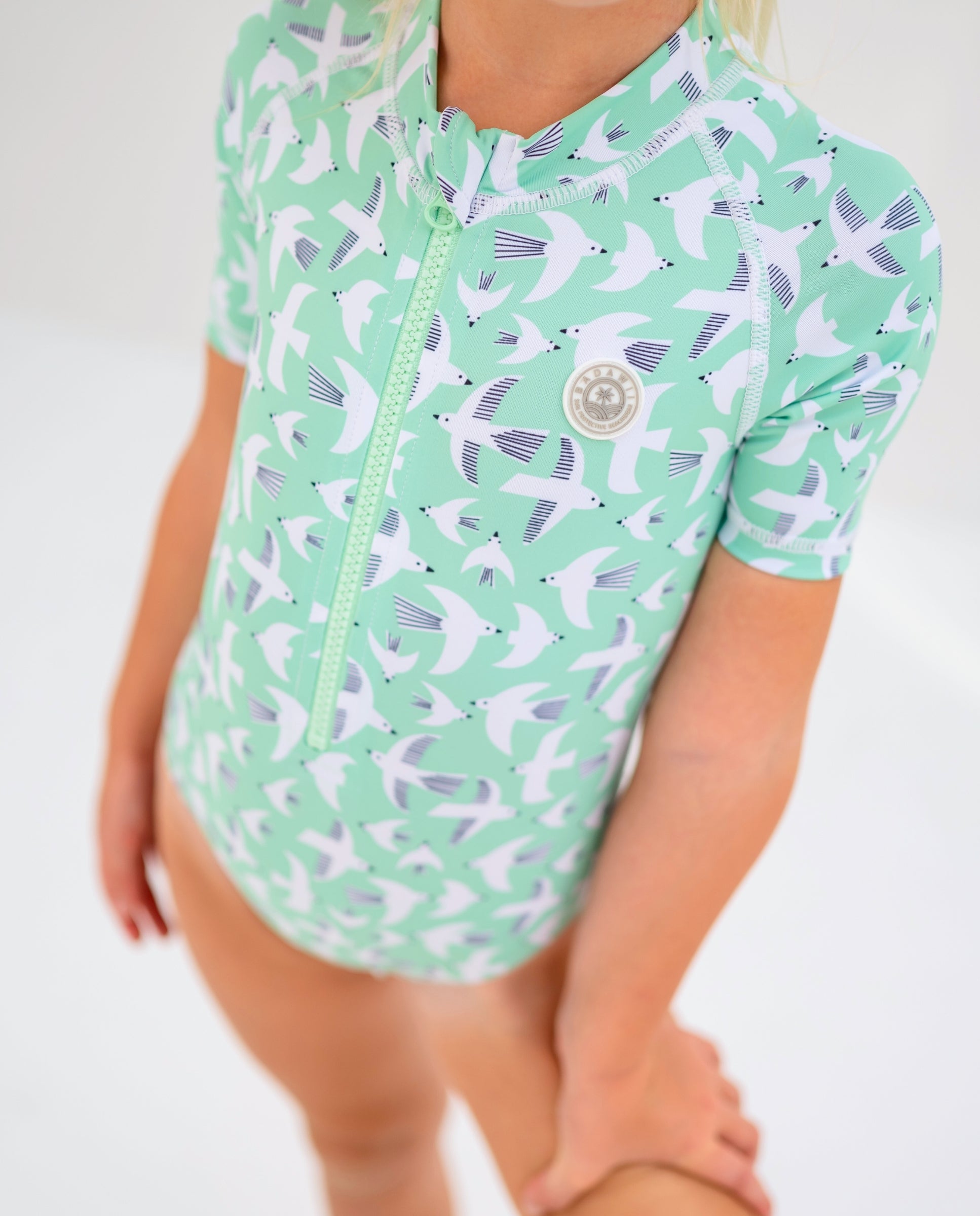 BAÑADOR NIÑA MANGA CORTA - Seagull Breeze