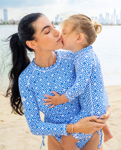 CAMISETA UV MUJER - Mediterranean Tiles